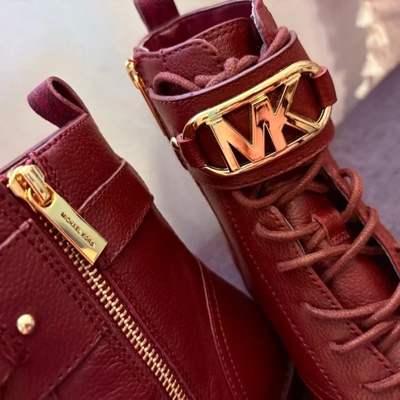 MICHAEL Michael Kors Kincaid Combat Boot Lace Up Bootie Merlot SZ8 - Picture 7 of 13